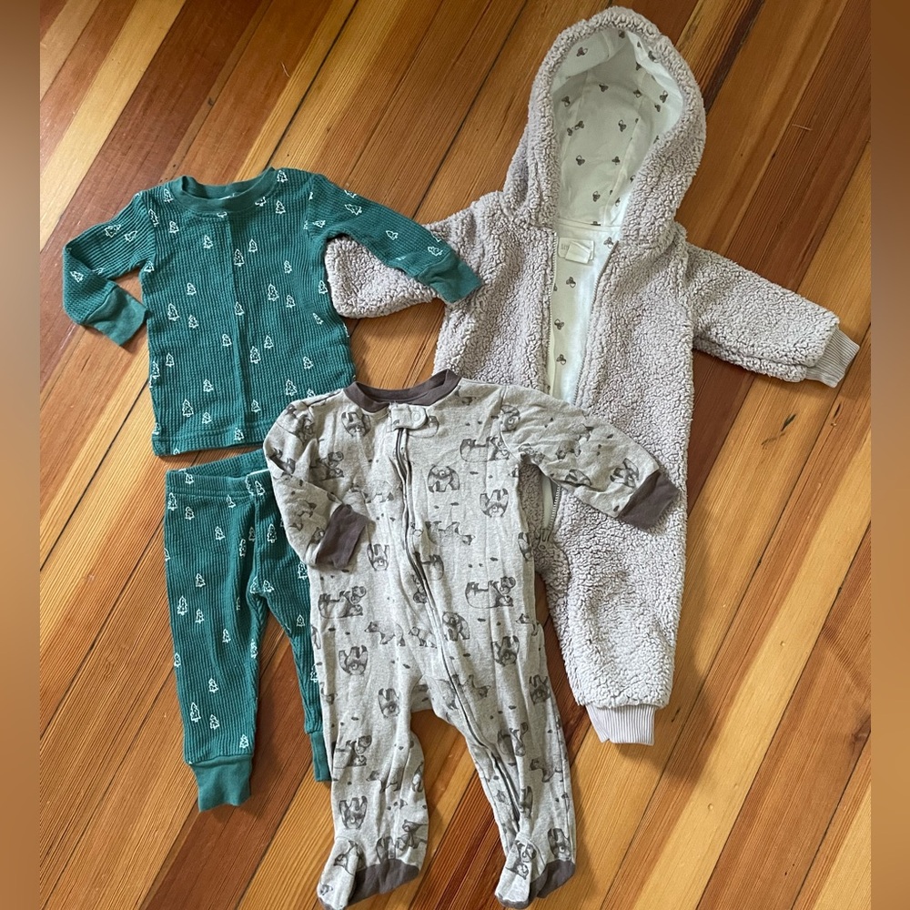 Carters Little Planet 6month Bundle